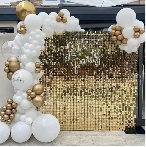 Champagne Gold Shimmery Wall with Balloon Garland Champagne Gold Shimmery Wall with Balloon Garland